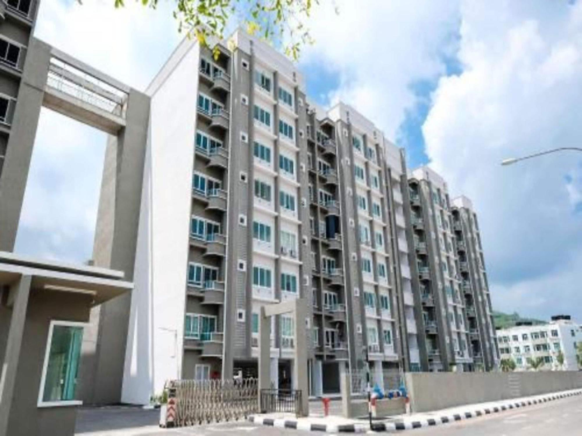 Oyo 91086 Bayu Service Apartment Kuah Exterior foto